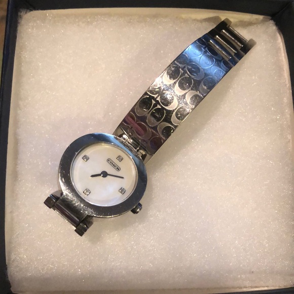 coach watch - Picture 2 of 6